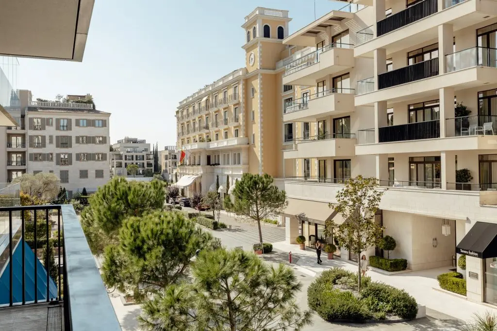 Namješten jednosoban stan u zgradi Elena, Porto Montenegro, Tivat — fotografija 1 od 11